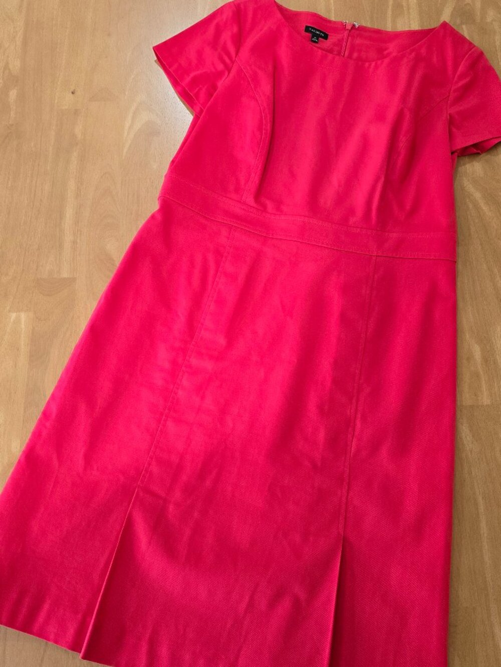 Talbots Cap Sleeve Sheath Dress Lined Tailored Knew Length Dark Pink Size 10